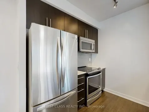 4011 Brickstone Mews Mississauga ON L5B 0J7