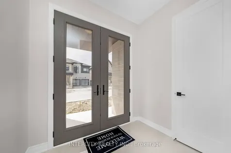 15 Keyworth Crescent Brampton ON L6R 4G3