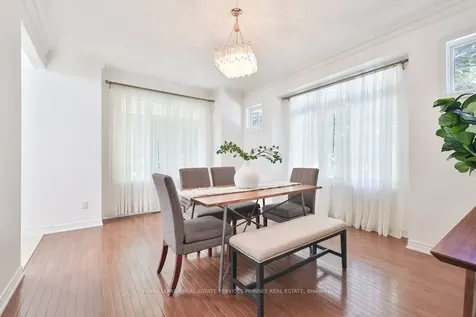 2165 Stavebank Road Mississauga ON L5C 1T3