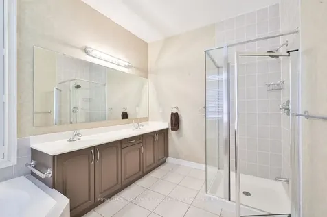 2165 Stavebank Road Mississauga ON L5C 1T3