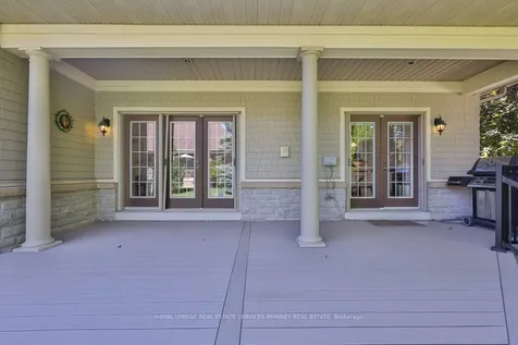 2165 Stavebank Road Mississauga ON L5C 1T3