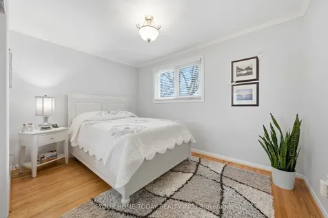 51 Faludon Drive Halton Hills ON L7G 1H8