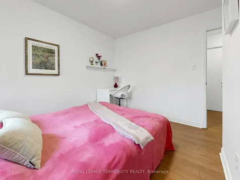 6730 Falconer Drive Mississauga ON L5N 1L5