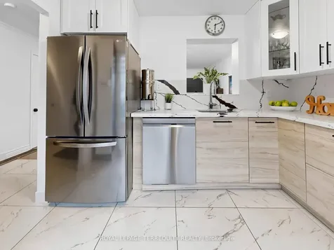 6730 Falconer Drive Mississauga ON L5N 1L5