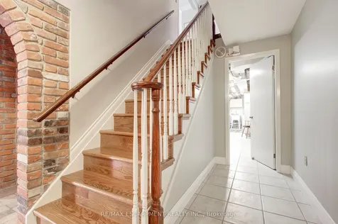 1233 Havendale Boulevard Burlington ON L7P 3S1