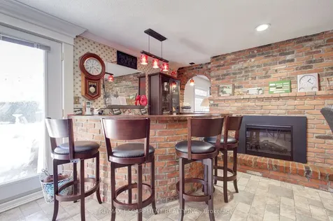 1233 Havendale Boulevard Burlington ON L7P 3S1