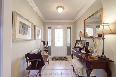 1233 Havendale Boulevard Burlington ON L7P 3S1