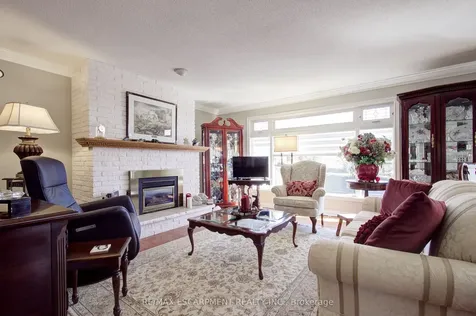 1233 Havendale Boulevard Burlington ON L7P 3S1