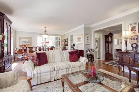 1233 Havendale Boulevard Burlington ON L7P 3S1