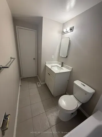 4 Carleton Place Brampton ON L6T 3Z4