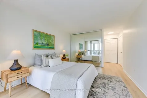 5080 Pinedale Avenue Burlington ON L7L 5V7