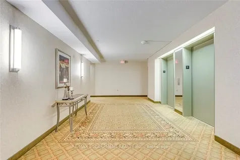5080 Pinedale Avenue Burlington ON L7L 5V7
