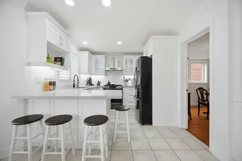 75 Royal Valley Drive S Caledon ON L7C 1A2