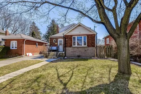 59 Joseph Street Toronto ON M9N 2H9