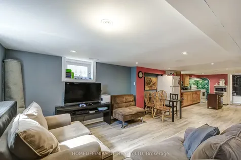 59 Joseph Street Toronto ON M9N 2H9