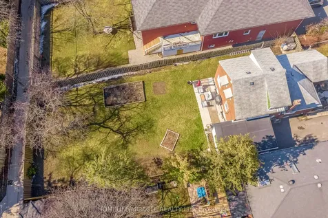 59 Joseph Street Toronto ON M9N 2H9