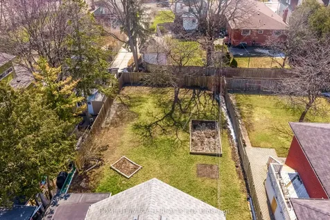 59 Joseph Street Toronto ON M9N 2H9