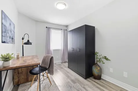 57 Brickyard Way Brampton ON L6V 4M3