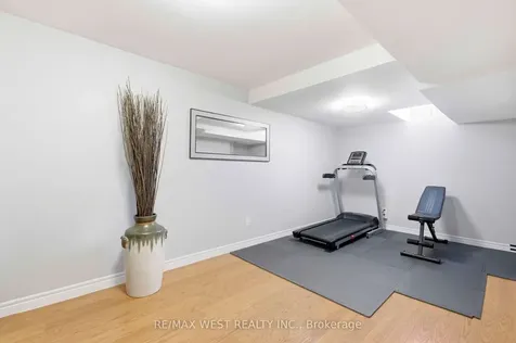 57 Brickyard Way Brampton ON L6V 4M3