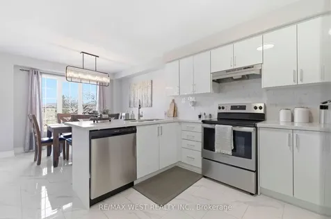 57 Brickyard Way Brampton ON L6V 4M3
