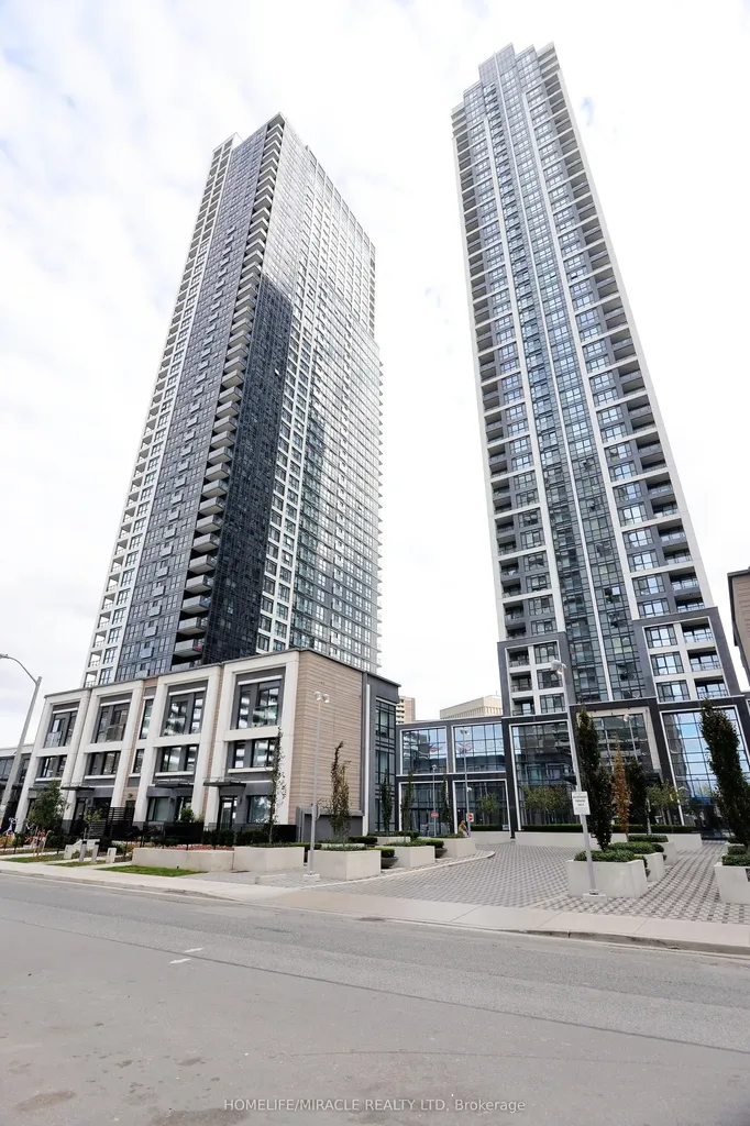 5 Mabelle Avenue Toronto ON M9A 0C8