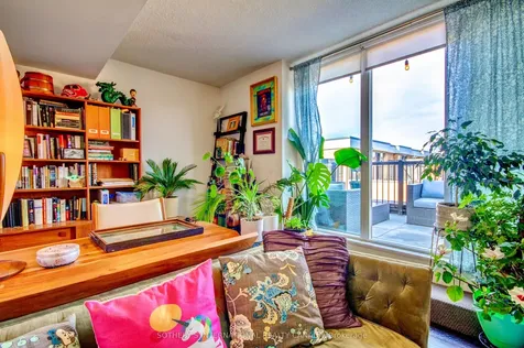 7 Foundry Avenue Toronto ON M6H 0B7