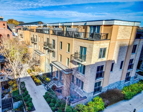 7 Foundry Avenue Toronto ON M6H 0B7