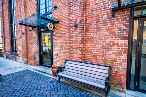 7 Foundry Avenue Toronto ON M6H 0B7