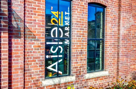 7 Foundry Avenue Toronto ON M6H 0B7