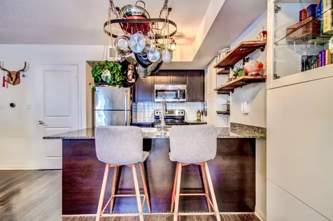 7 Foundry Avenue Toronto ON M6H 0B7