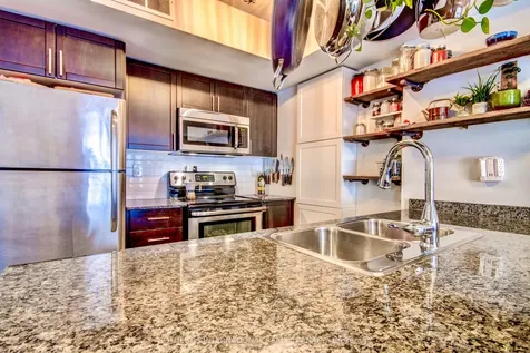 7 Foundry Avenue Toronto ON M6H 0B7