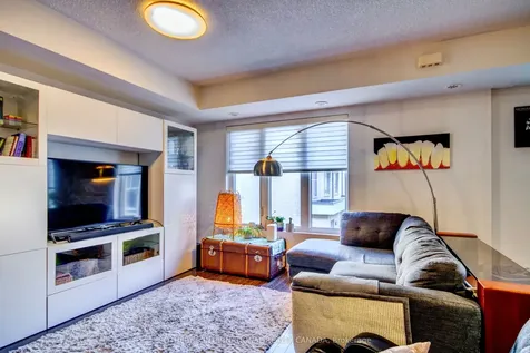 7 Foundry Avenue Toronto ON M6H 0B7