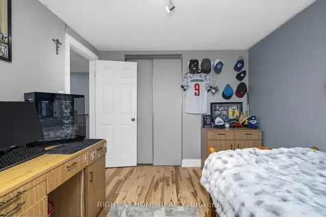 3038 Hillis Court Mississauga ON L5N 5A4