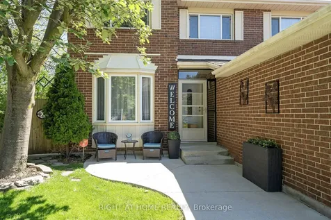3038 Hillis Court Mississauga ON L5N 5A4