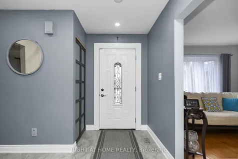 3038 Hillis Court Mississauga ON L5N 5A4