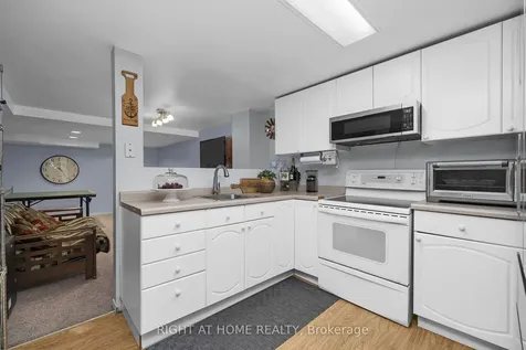 3038 Hillis Court Mississauga ON L5N 5A4