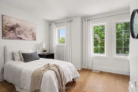 16 Leitch Avenue Toronto ON M3J 3P2