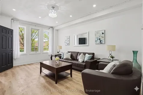 16 Leitch Avenue Toronto ON M3J 3P2