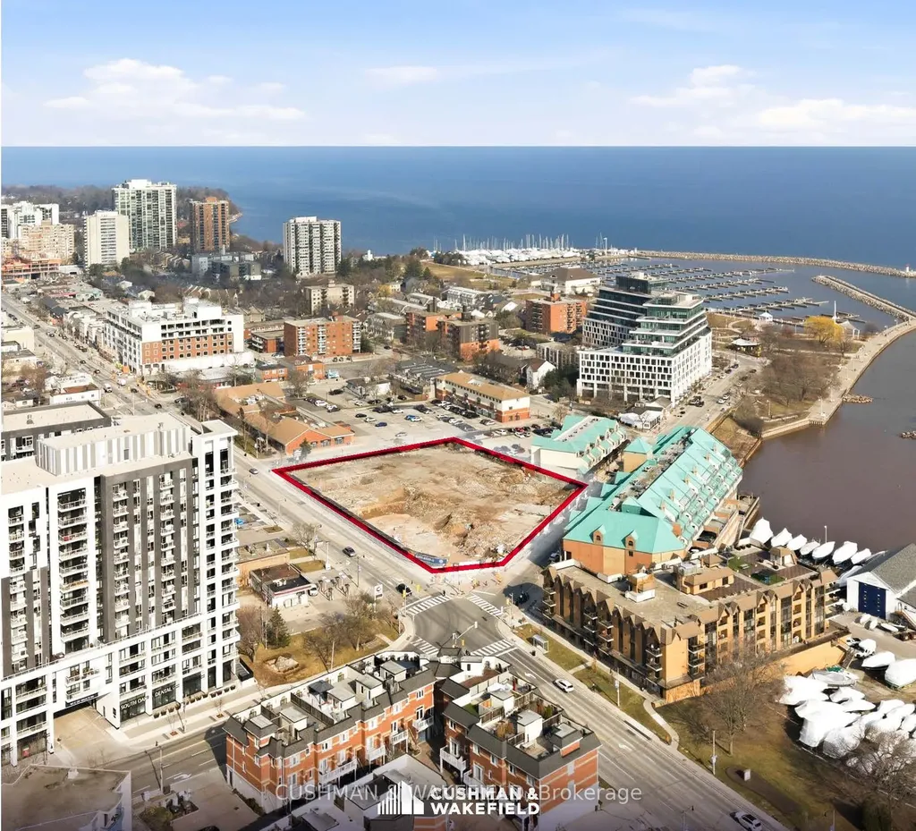 2432-2452 Lakeshore Road & 77, 87, & 93 Bronte Road Oakville ON L6L 1H7