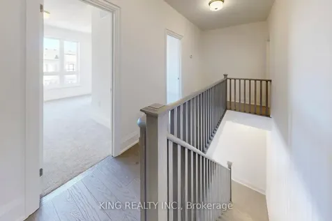 3320 Taha Gardens Oakville ON L6M 4K1