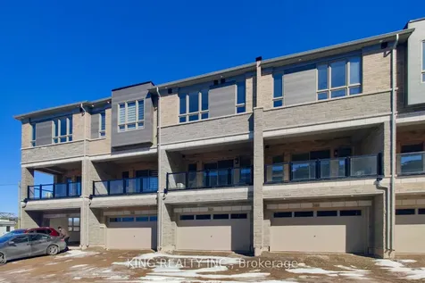 3320 Taha Gardens Oakville ON L6M 4K1