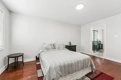 4 Burt Drive Brampton ON L6X 3H6