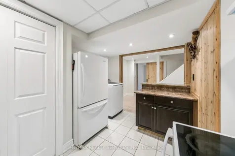 4 Burt Drive Brampton ON L6X 3H6