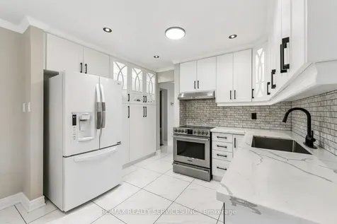 4 Burt Drive Brampton ON L6X 3H6