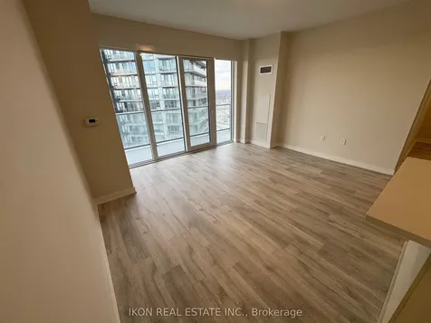 4675 Metcalfe Avenue Mississauga ON L5M 0Z8