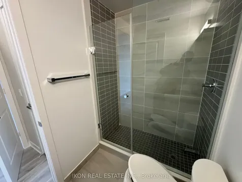 4675 Metcalfe Avenue Mississauga ON L5M 0Z8