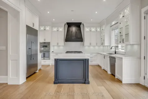 477 Candler Road Oakville ON L6J 2V5