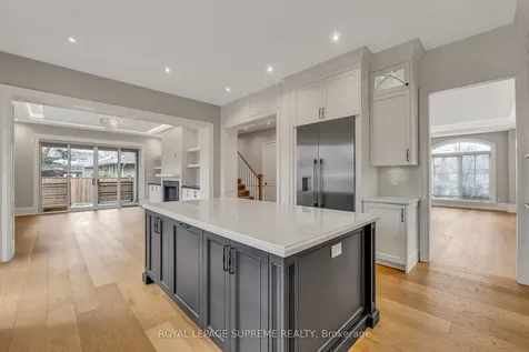 477 Candler Road Oakville ON L6J 2V5