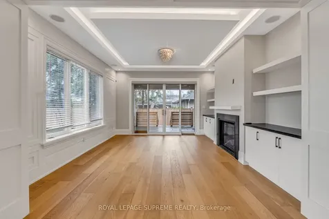 477 Candler Road Oakville ON L6J 2V5