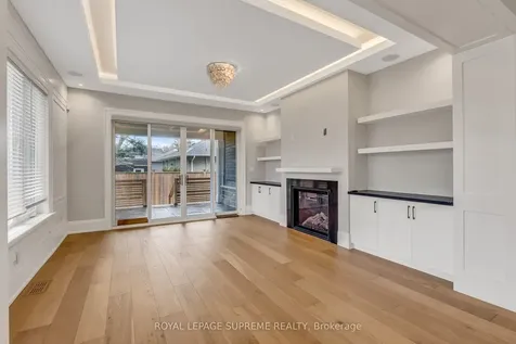 477 Candler Road Oakville ON L6J 2V5